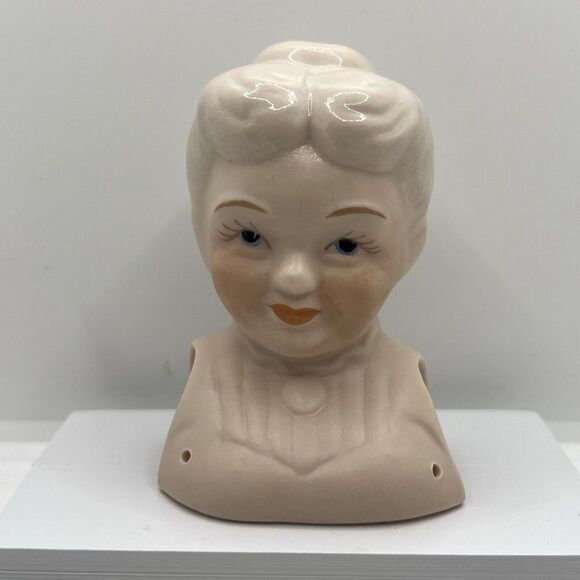 Vintage Huston's Doll Head‎ - Picture 2 of 10